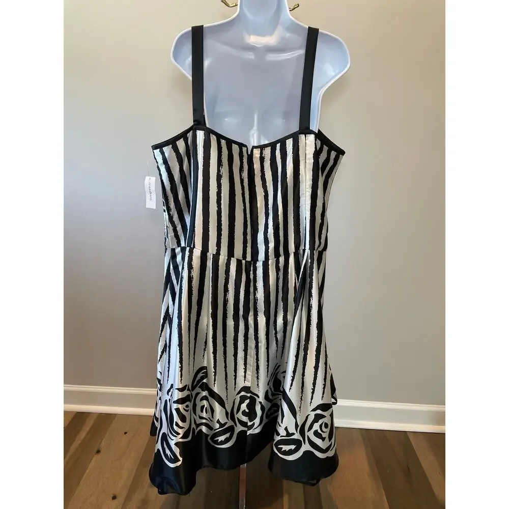 Dressbarn Women’s Collection 22W White Satin Dress Black Floral Design- NWT